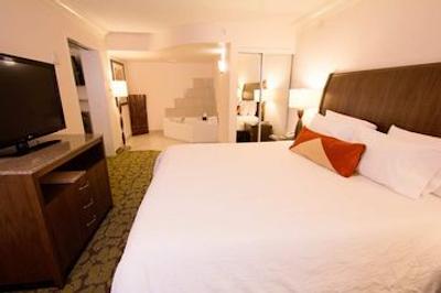 هیلتون گاردن این ساسکاتون داون تاون