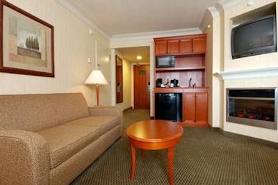 هیلتون گاردن این ساسکاتون داون تاون