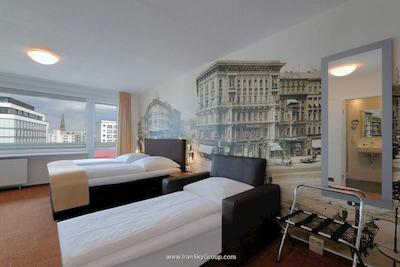 مرکور برلین ام الکساندرپلاتز