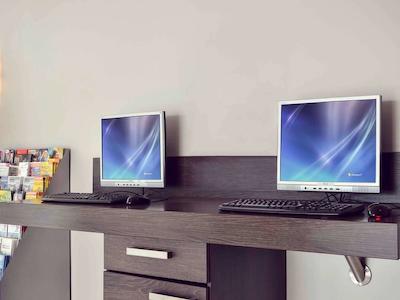 مرکور برلین ام الکساندرپلاتز