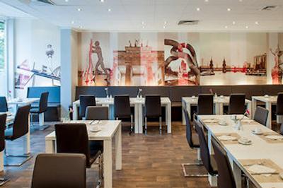 مرکور برلین ام الکساندرپلاتز