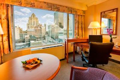 هالیدی این مونترئال سنترویل داون تاون