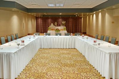 هالیدی این مونترئال سنترویل داون تاون