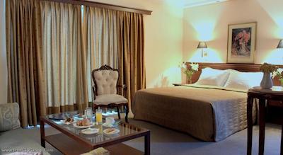 بست وسترن هتل موزه