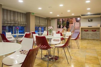 بست وسترن هتل موزه