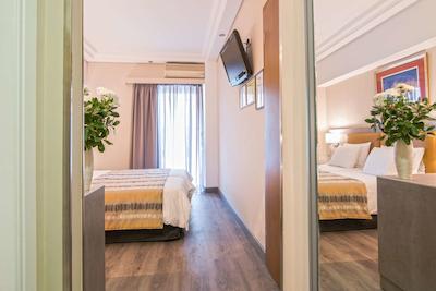 بست وسترن هتل موزه