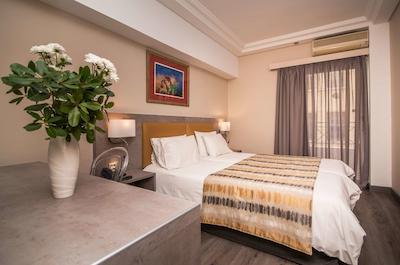 بست وسترن هتل موزه