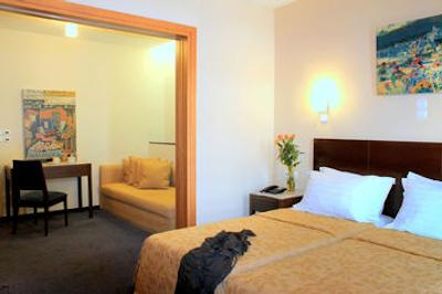 بست وسترن هتل موزه