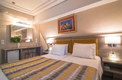 بست وسترن هتل موزه