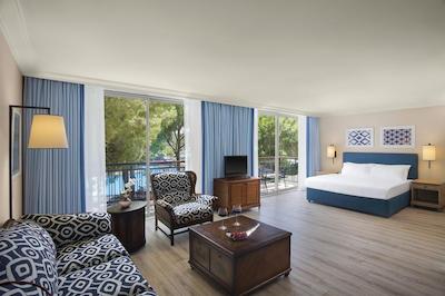 آی سی هتل گرین پالاس