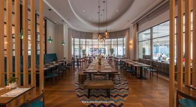 آی سی هتل گرین پالاس