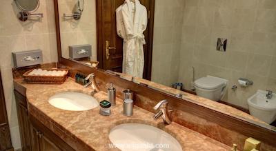 آی سی هتل گرین پالاس