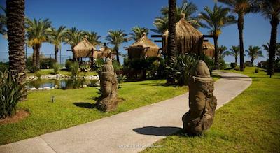 آی سی هتل گرین پالاس