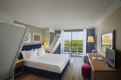 آی سی هتل گرین پالاس