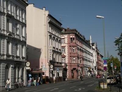 هتل گارنی جاران