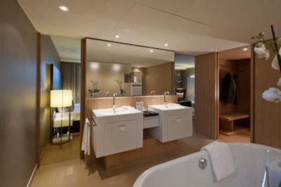 آستریا ترند پارک رویال پالاس