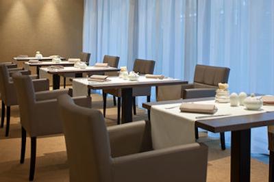 آستریا ترند پارک رویال پالاس