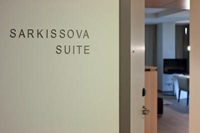 آستریا ترند پارک رویال پالاس