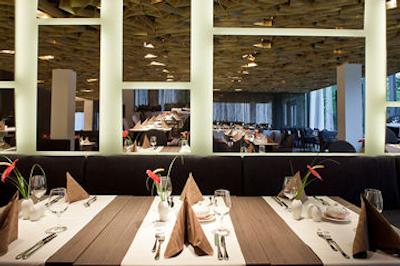 آستریا ترند پارک رویال پالاس