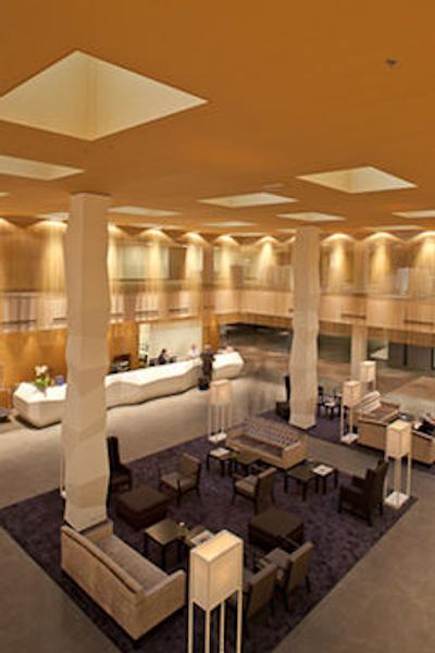 آستریا ترند پارک رویال پالاس