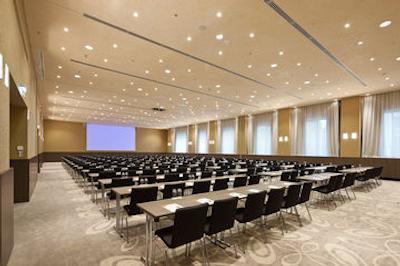 آستریا ترند پارک رویال پالاس