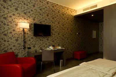 کلیما هتل میلانو فیر