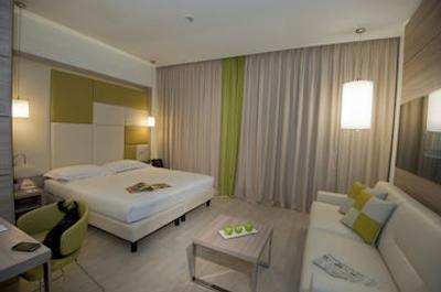 از لیمبییت فیرا