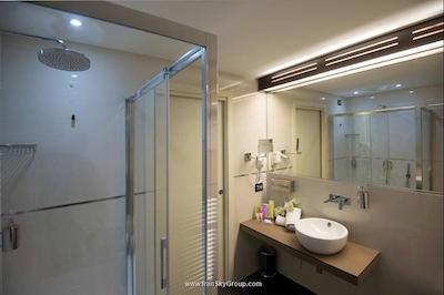 از لیمبییت فیرا