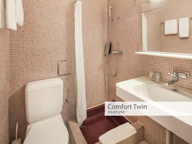 کامفورت هتل رویال