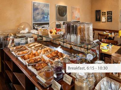 کامفورت هتل رویال