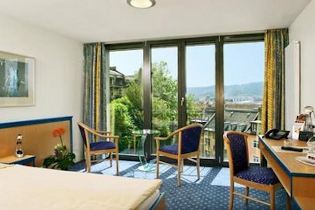 کامفورت هتل رویال