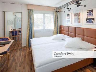 کامفورت هتل رویال