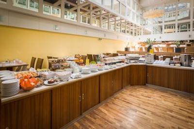 آرتهتل آنا انزیان