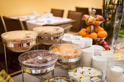 آرتهتل آنا انزیان