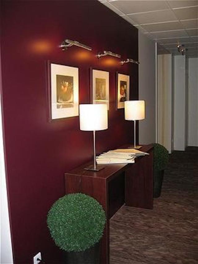 هالیدی این پاریس سی ‌دی ‌جی ایرپورت