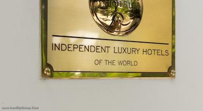 دونا لاورا پالاس