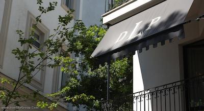 دونا لاورا پالاس