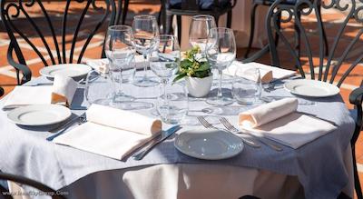 دونا لاورا پالاس