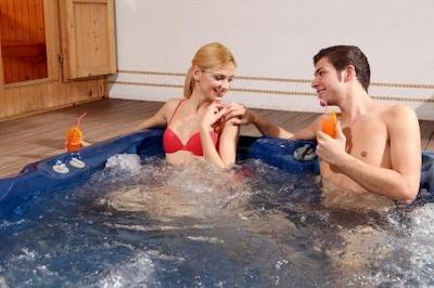 دونا لاورا پالاس