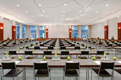 کراون پلازا برلین سیتی سنتر