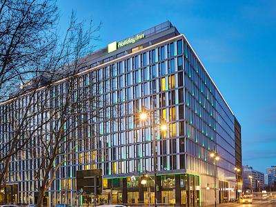 هالیدی این برلین-سنتر الکساندرپلاتز