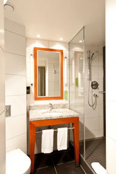 هالیدی این برلین-سنتر الکساندرپلاتز