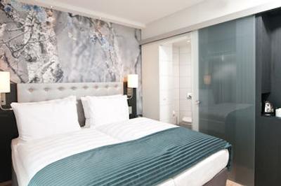 هالیدی این برلین-سنتر الکساندرپلاتز