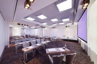 هالیدی این برلین-سنتر الکساندرپلاتز