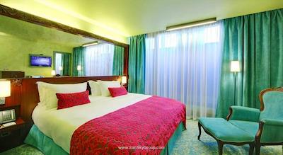 دومینا پرستیژ سنت پیترزبورگ