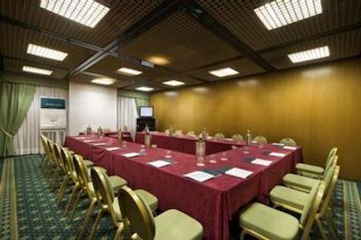 یوناهتلز سنتوری میلانو