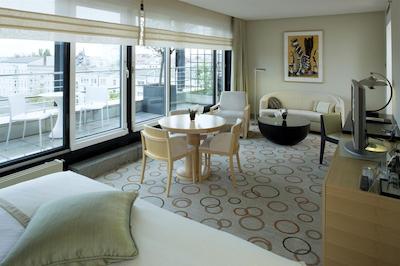 شرایتون برلین گرند هتل اسپلنید