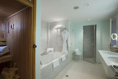 شرایتون برلین گرند هتل اسپلنید