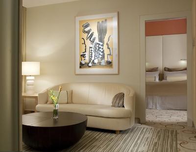 شرایتون برلین گرند هتل اسپلنید