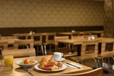 ایکس او هتلز اینفینیتی